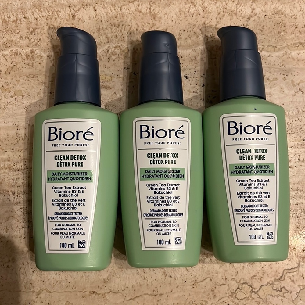 NWT lot of 3 Biore Clean Detox Daily Moisturizer - 3x100 ml